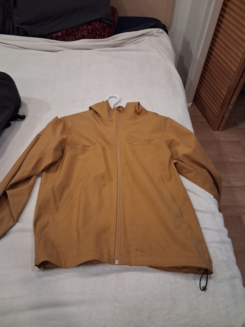 Uniqlo Men's Mustard Lightweight Zip Jacket